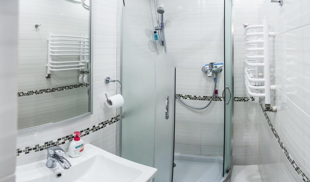 Apartments White House Lviv Rom bilde